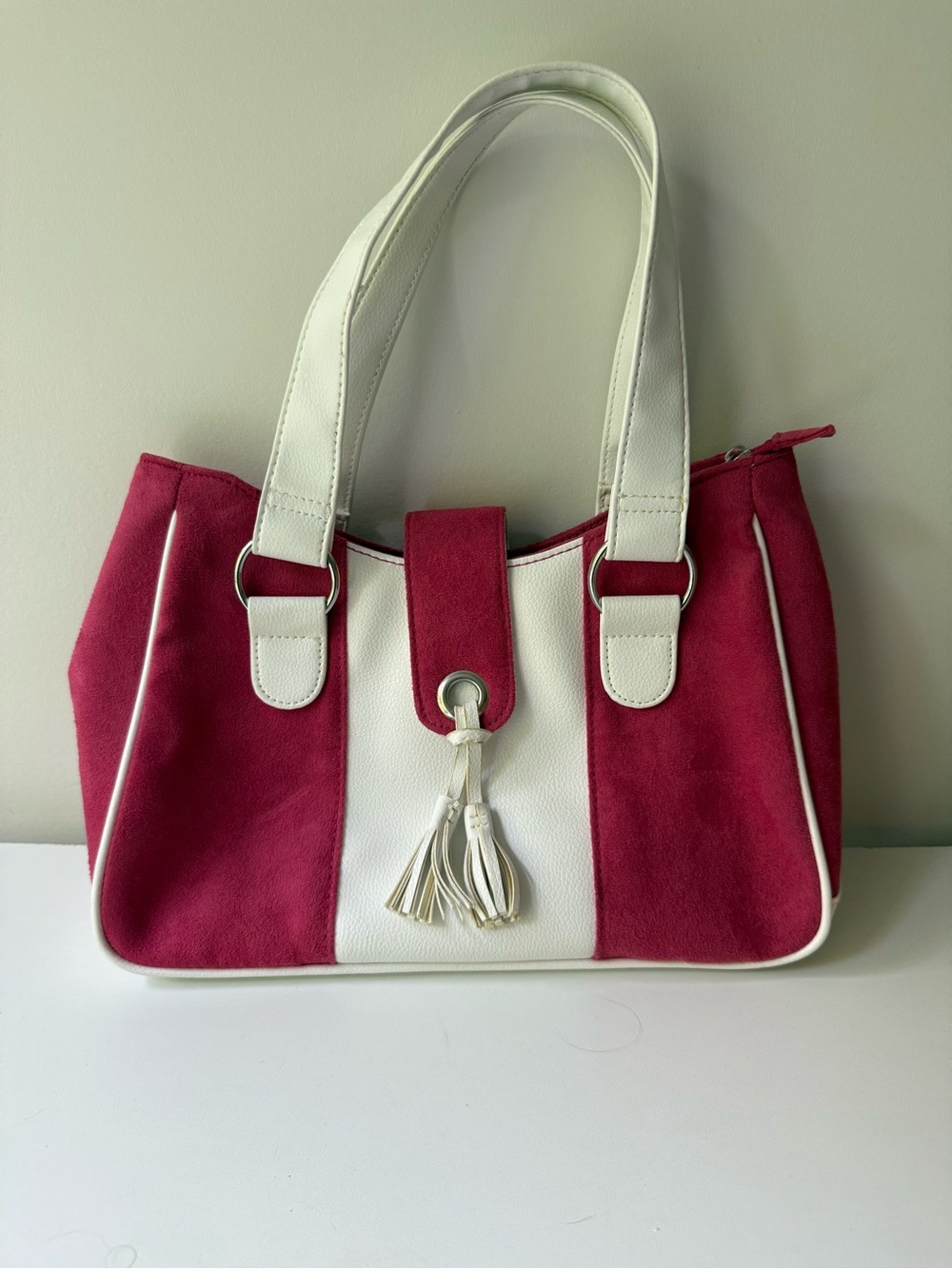 Estee Lauder White and Raspberry Two-Tone Tassel Shoulder Bag